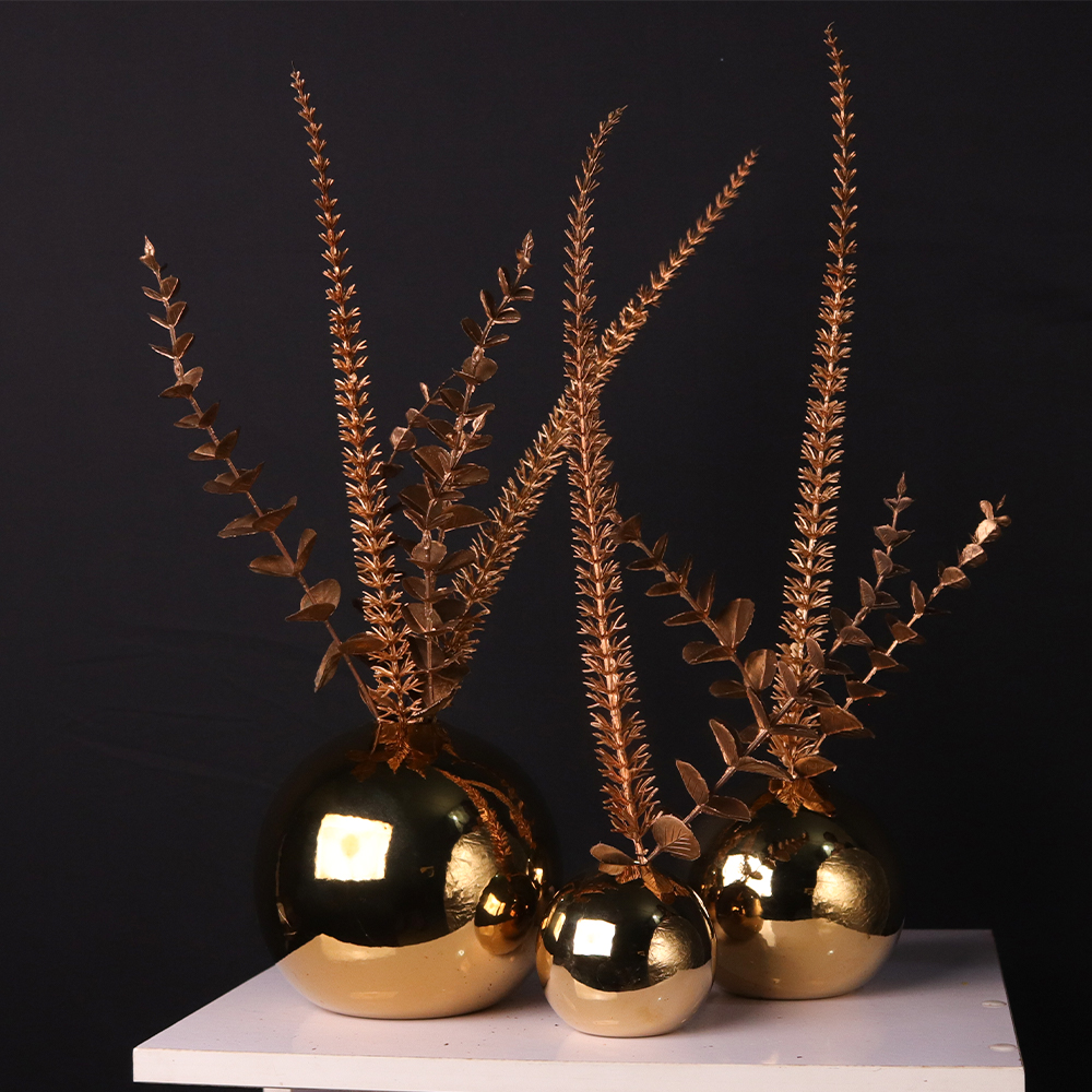 Dome Of Gold Ceramic Trio Vase Set With Flowers - Image 10