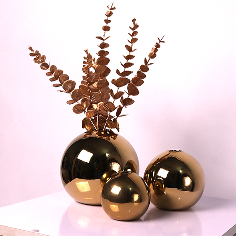 Dome Of Gold Ceramic Trio Vase Set With Flowers - Image 2